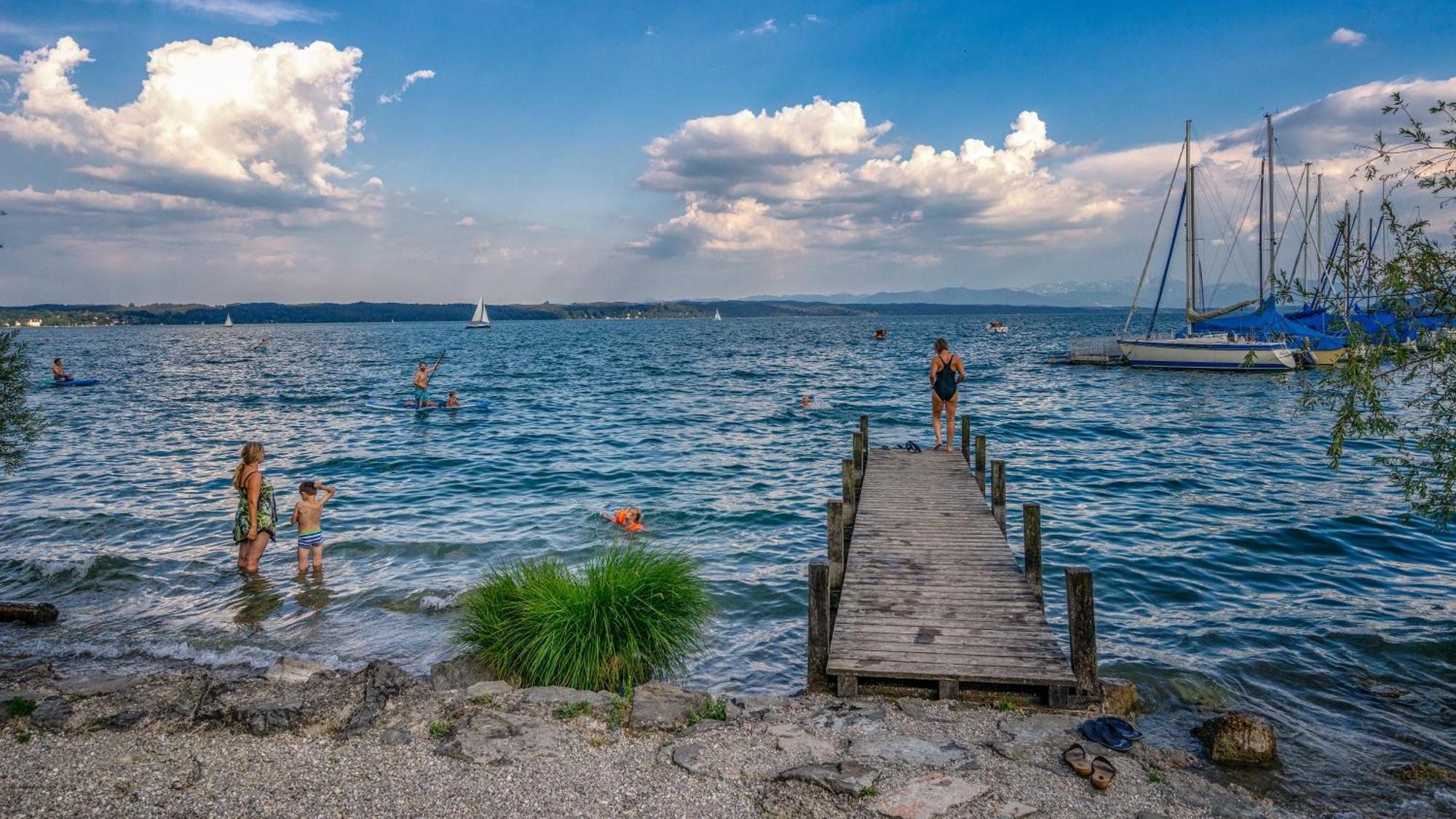 5 Sterne Penthouse-Loft Gut Stohrerhof Bis 4 Personen Diessen am Ammersee Luaran gambar