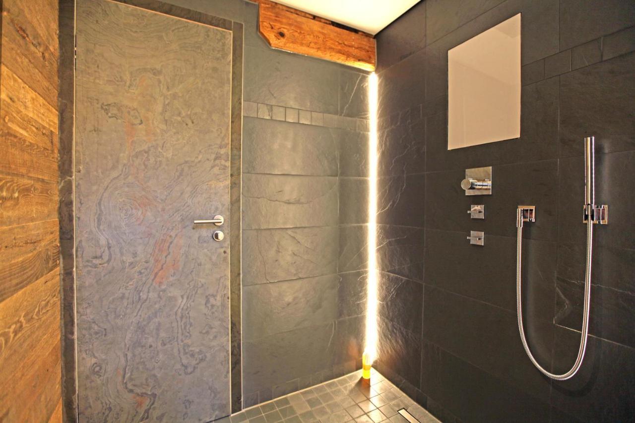 5 Sterne Penthouse-Loft Gut Stohrerhof Bis 4 Personen Diessen am Ammersee Luaran gambar